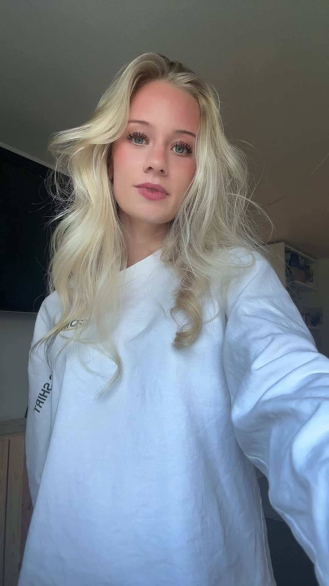 @Alfrida Kejser