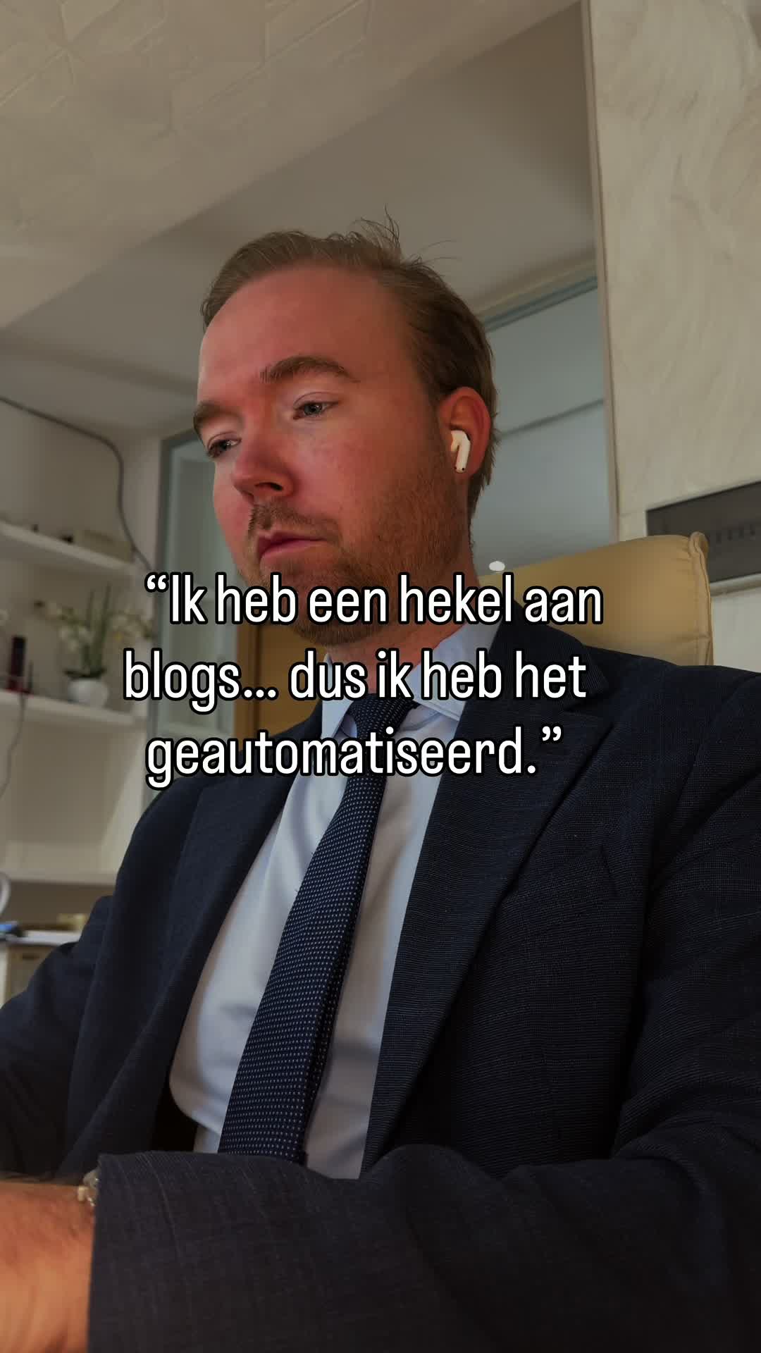 @vanderburgrecht