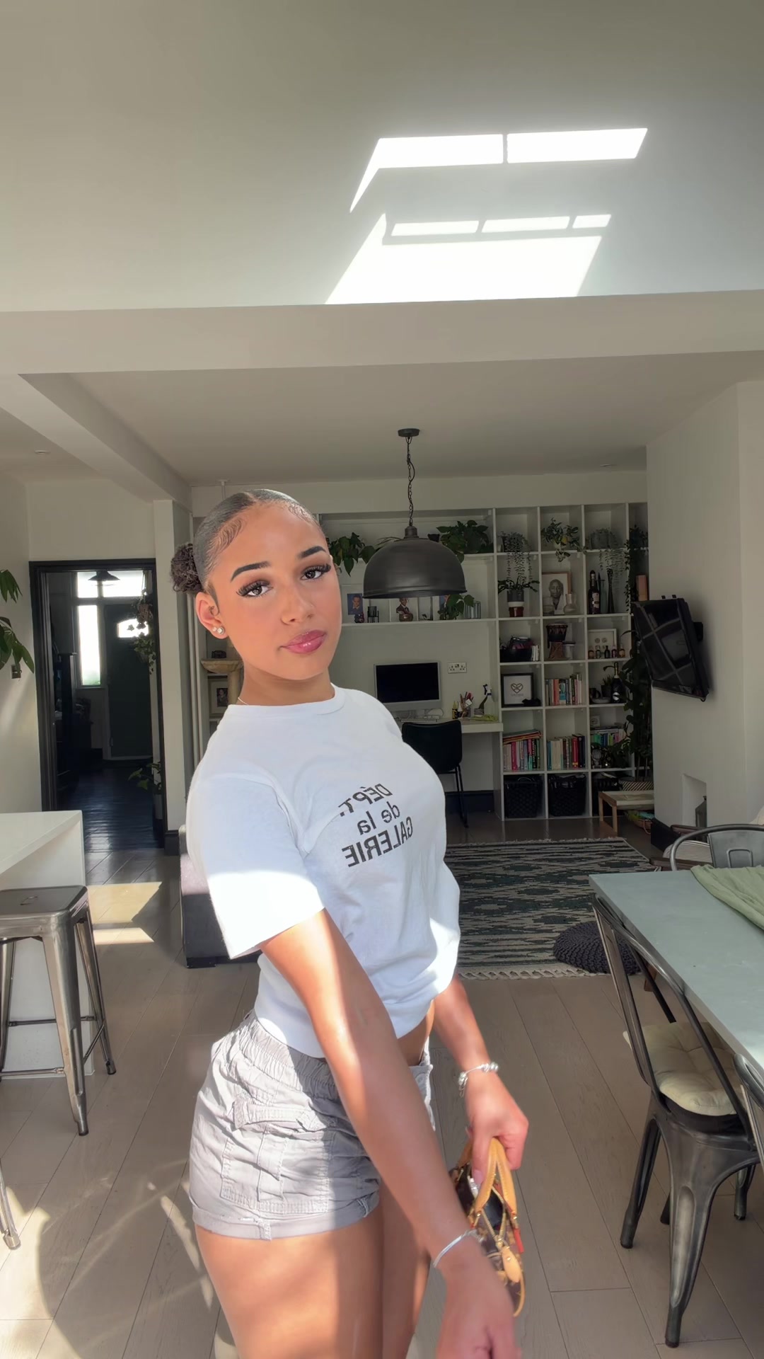 @kaliaaaa