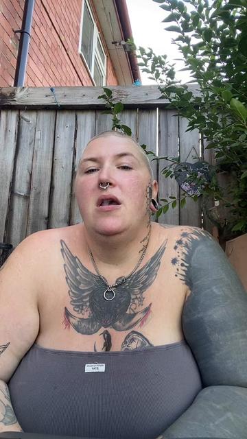 @Damagedgoddess