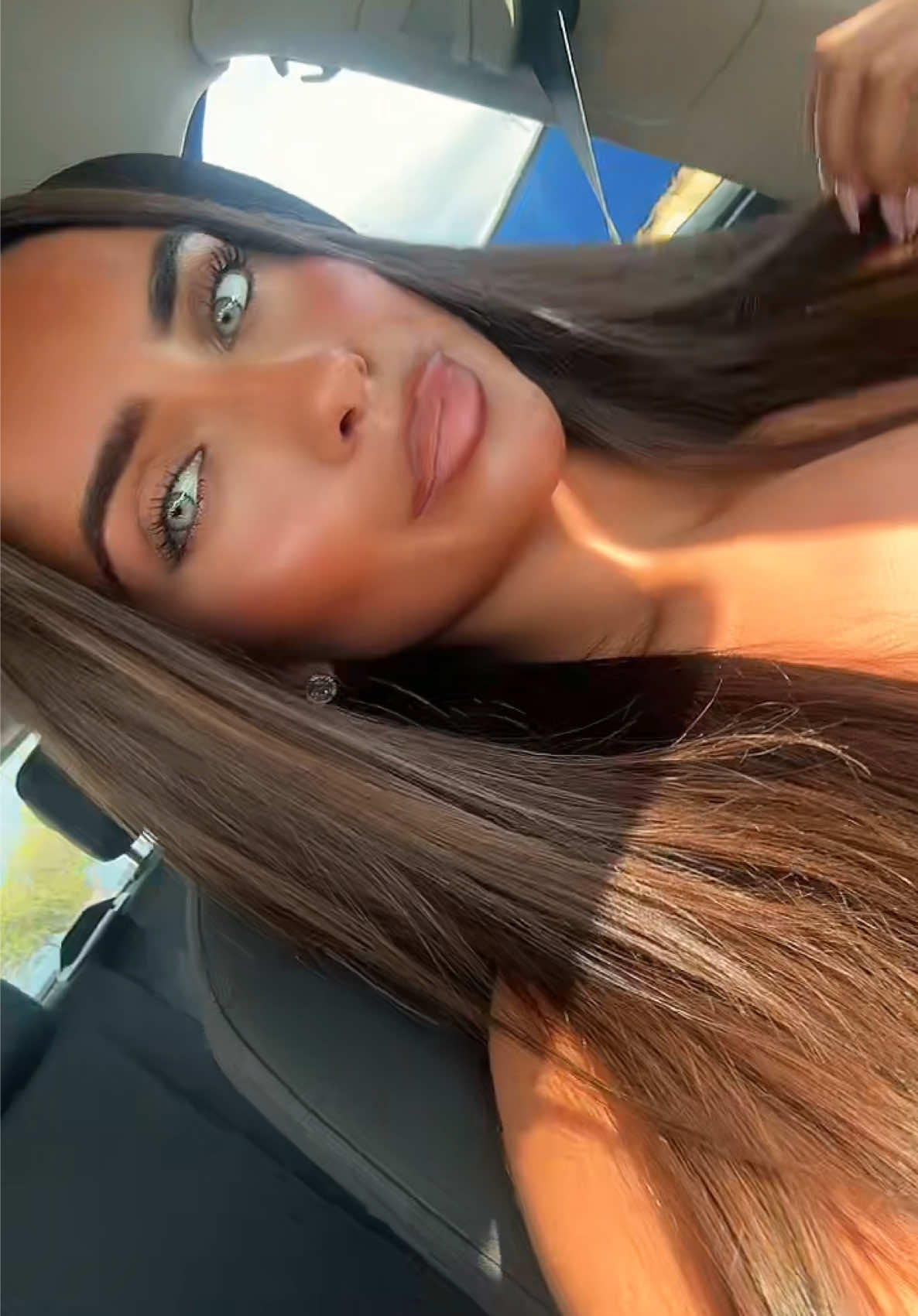 @C L