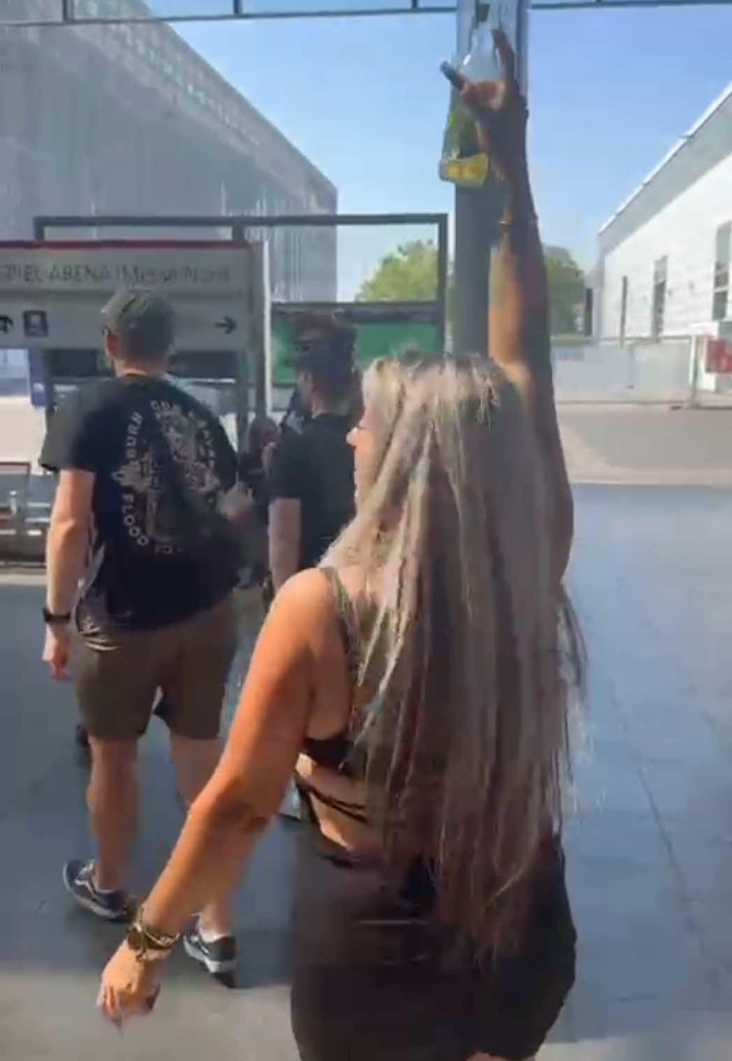 @JJJESSYLICIOUS