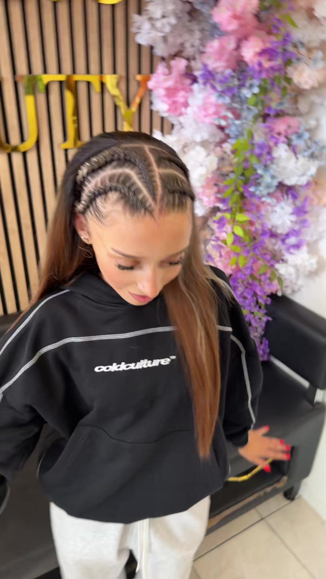 @Mini Pouce 🧿