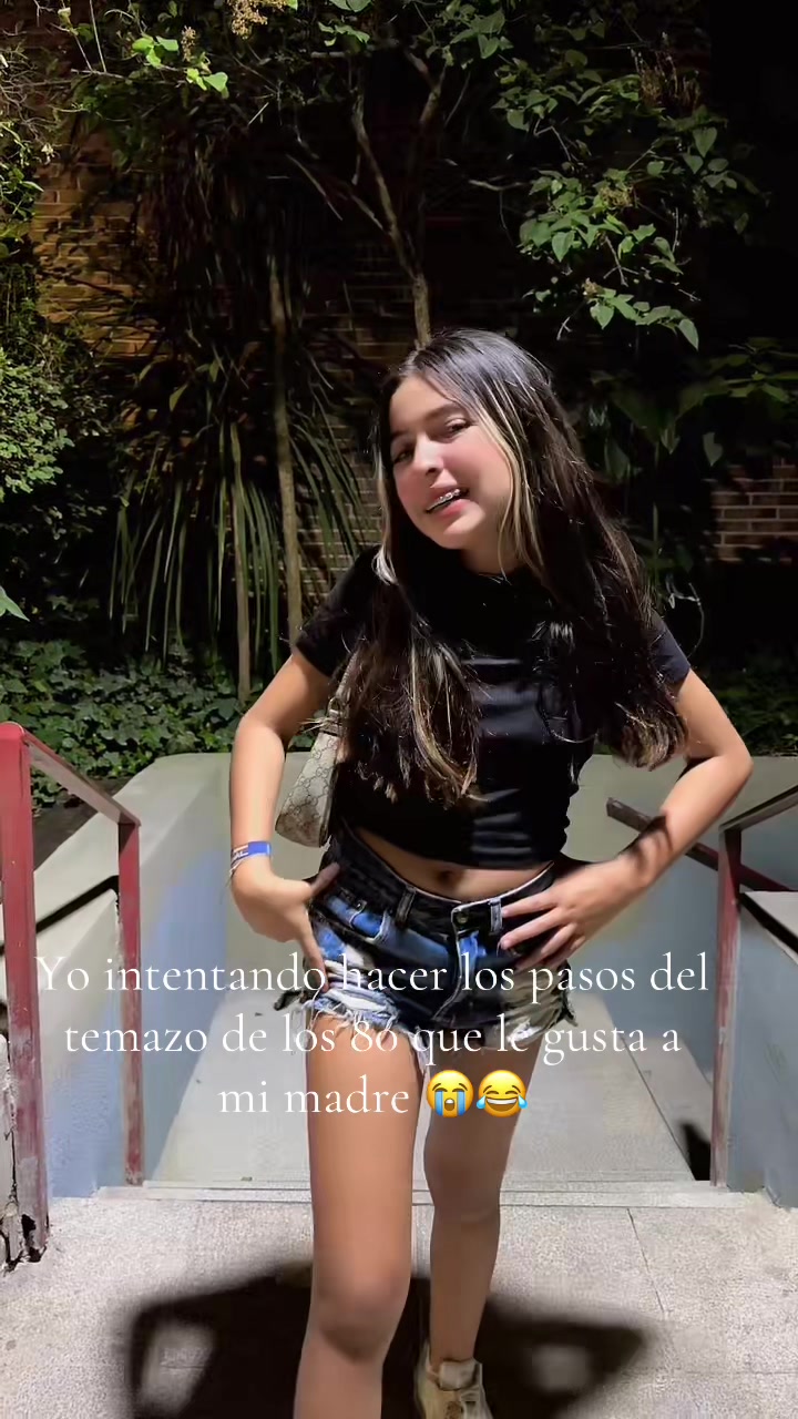 @Ahinoa
