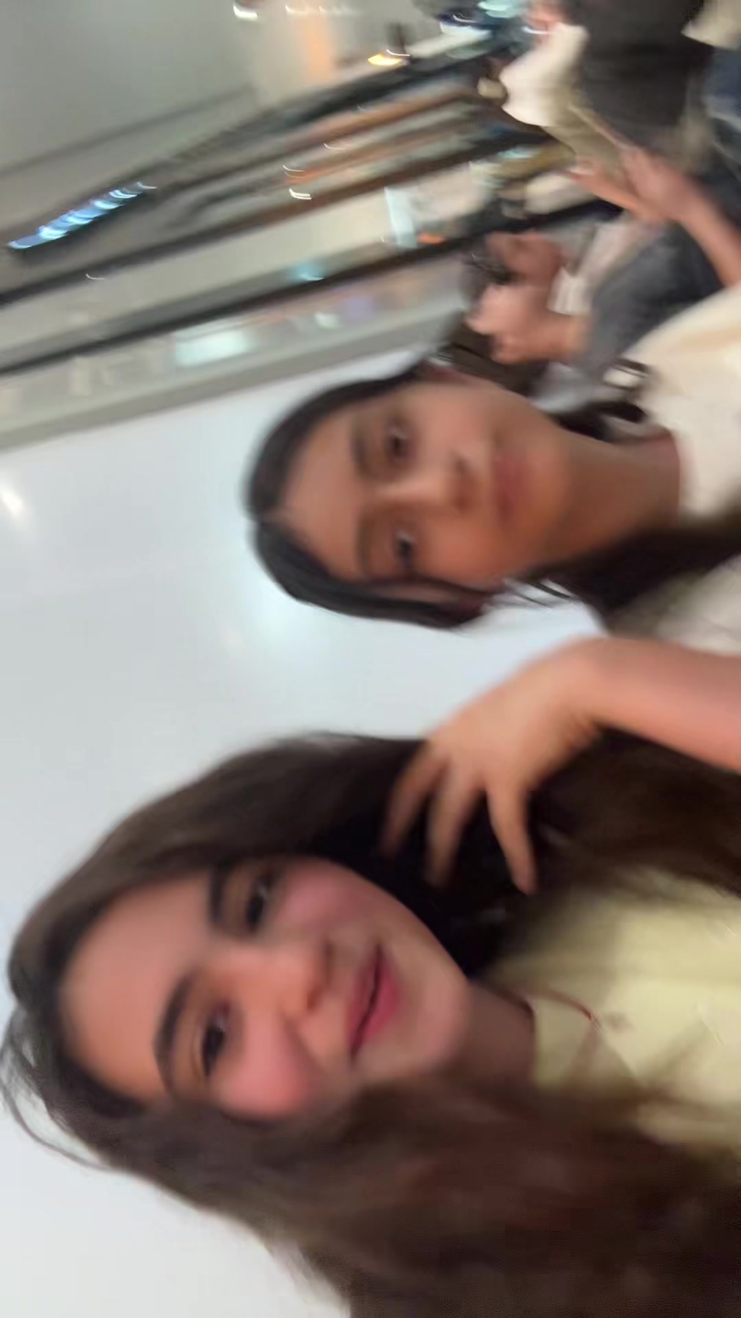 @Parnia_Sara