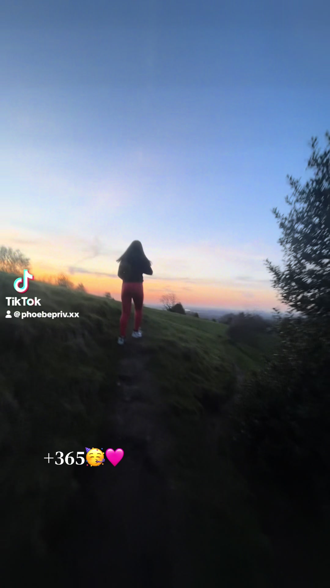 @phoebespam75