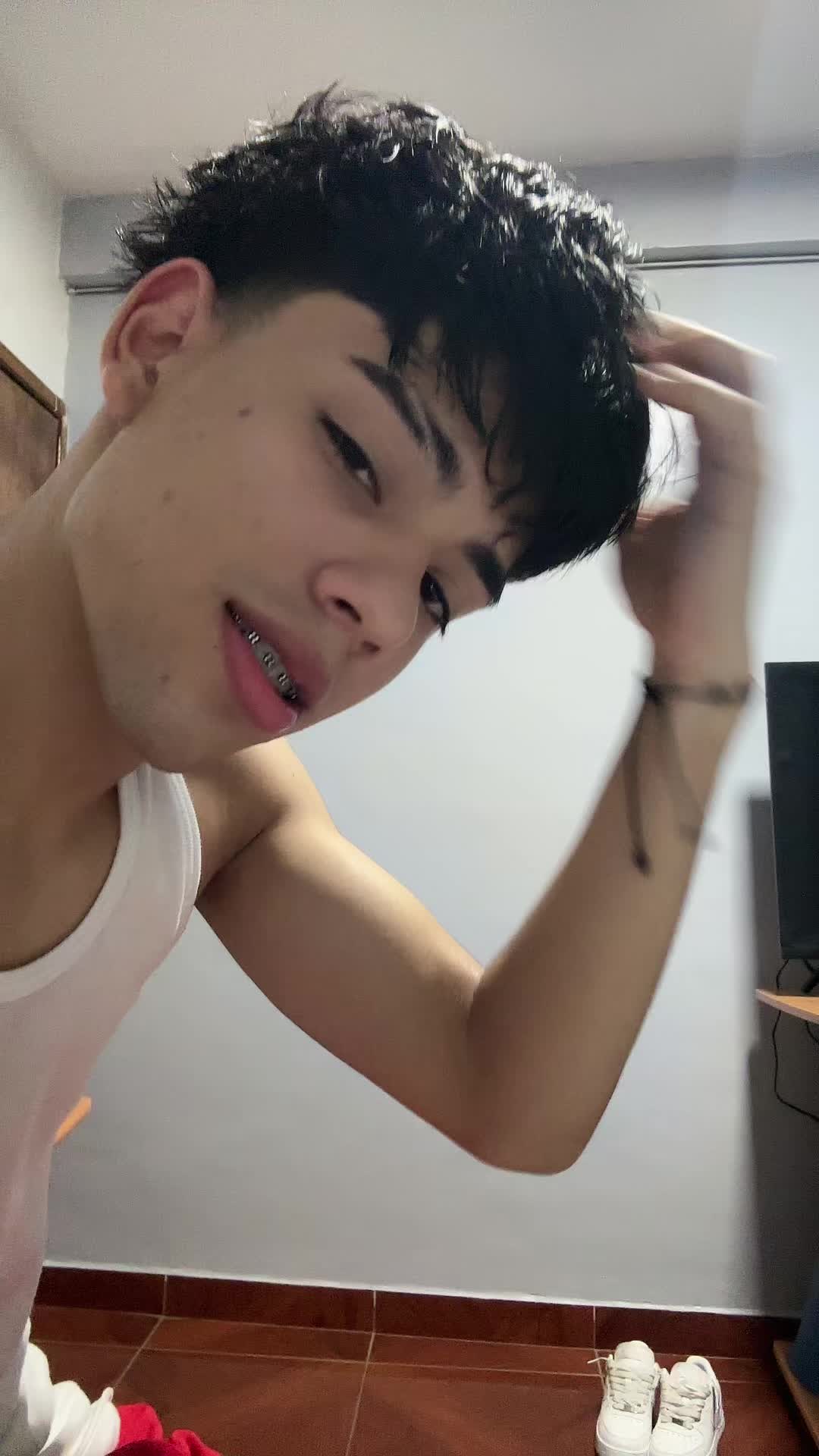 @𝕬𝖑𝖊𝖏𝖆𝖓𝖉𝖗𝖔🐺