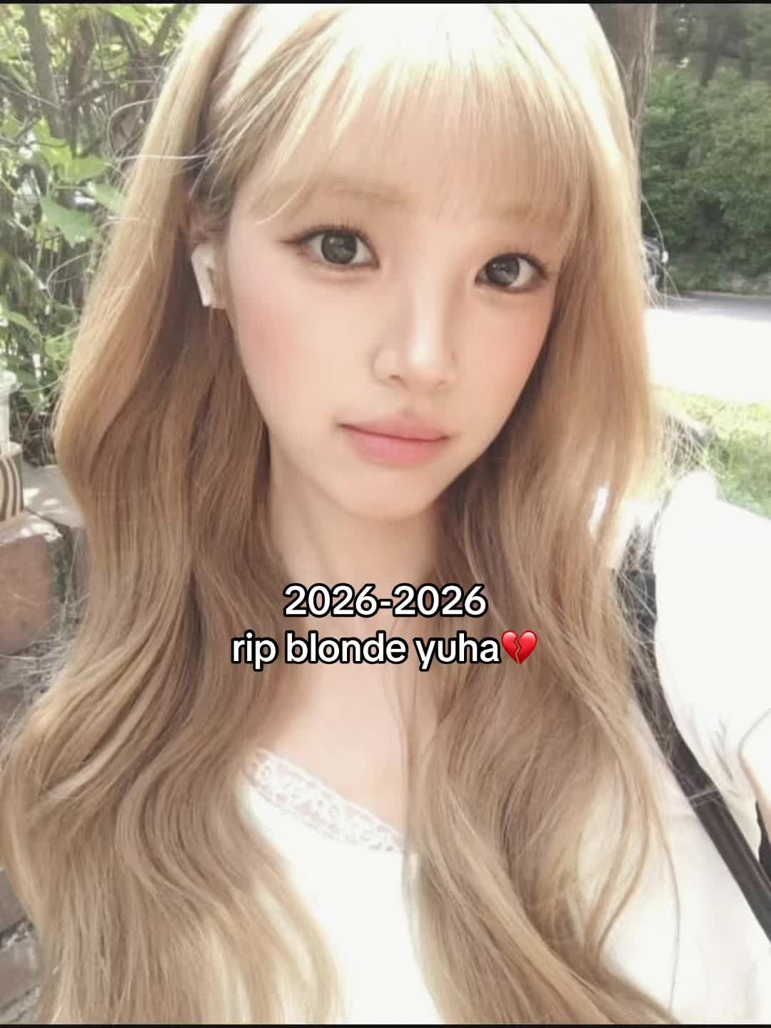 @🪨