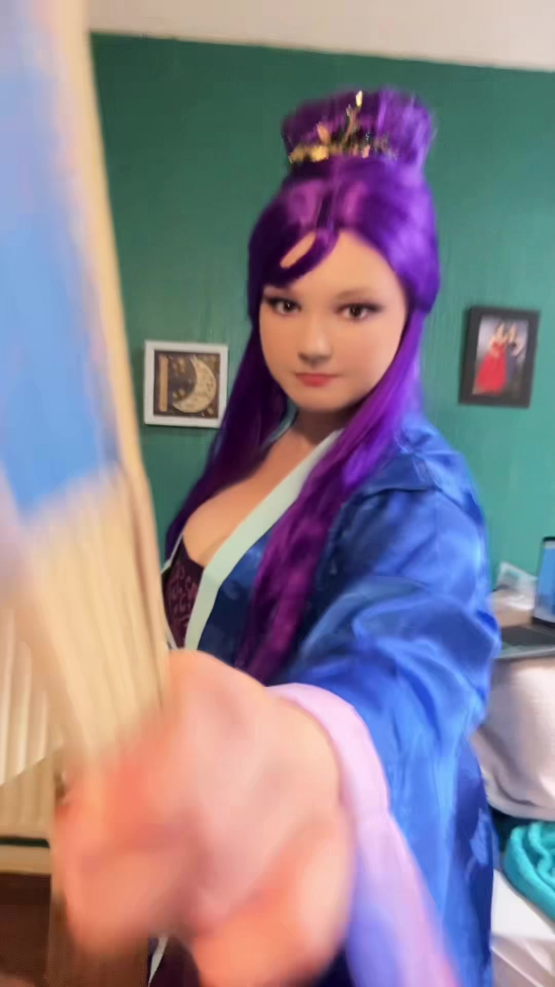 @El