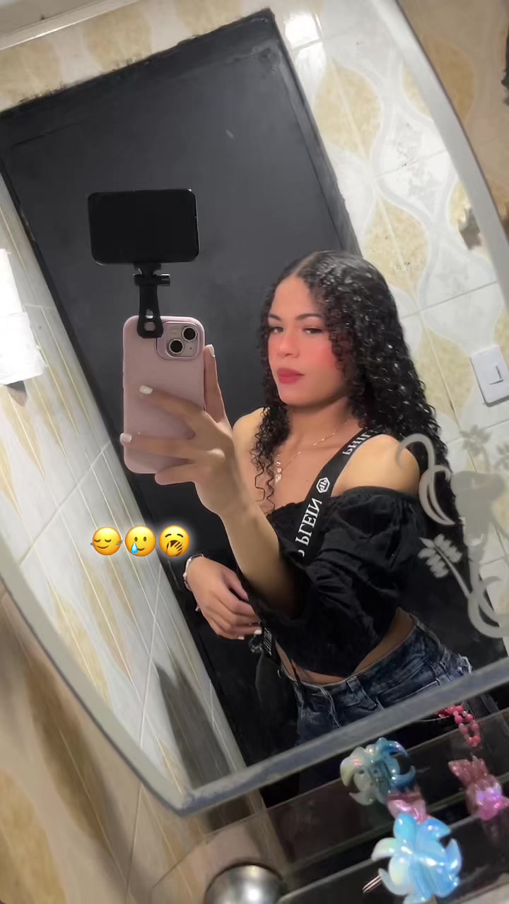 @Natty🍒👑