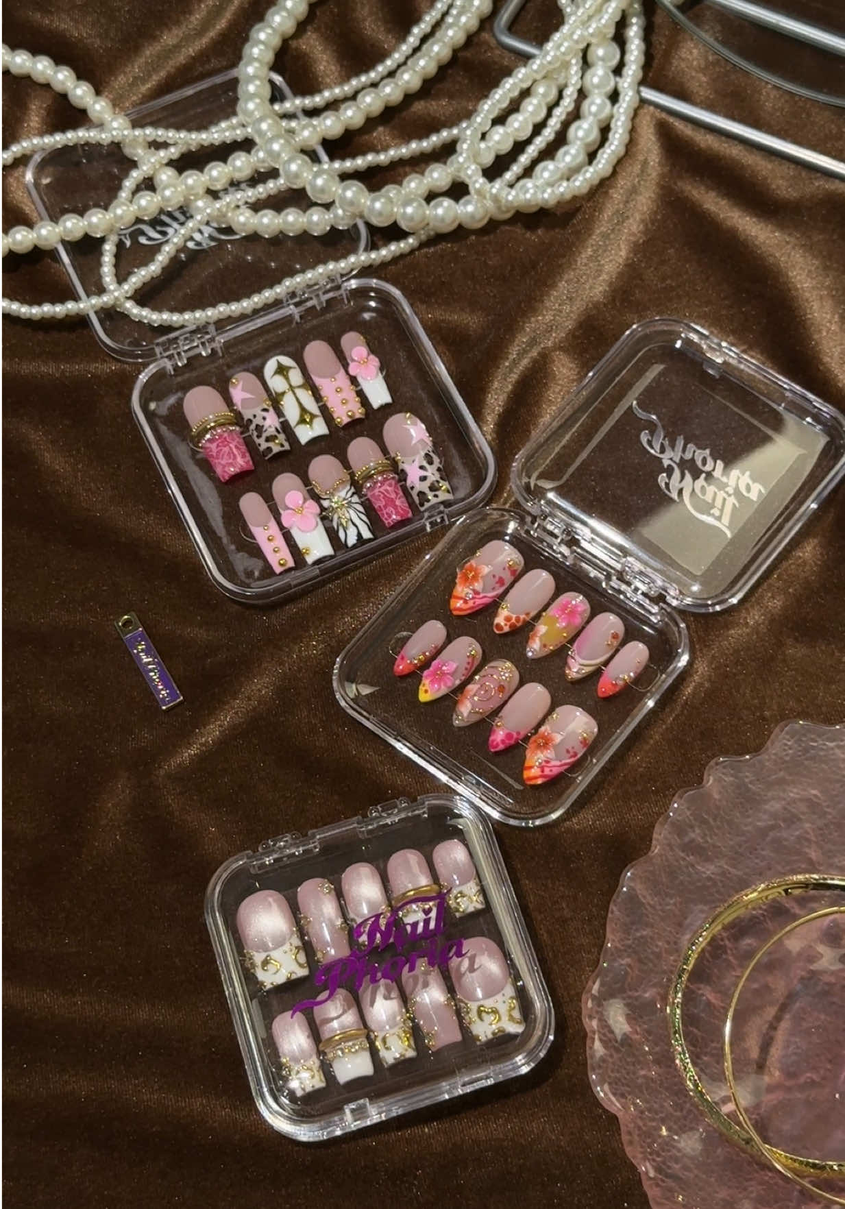@Nailphoria