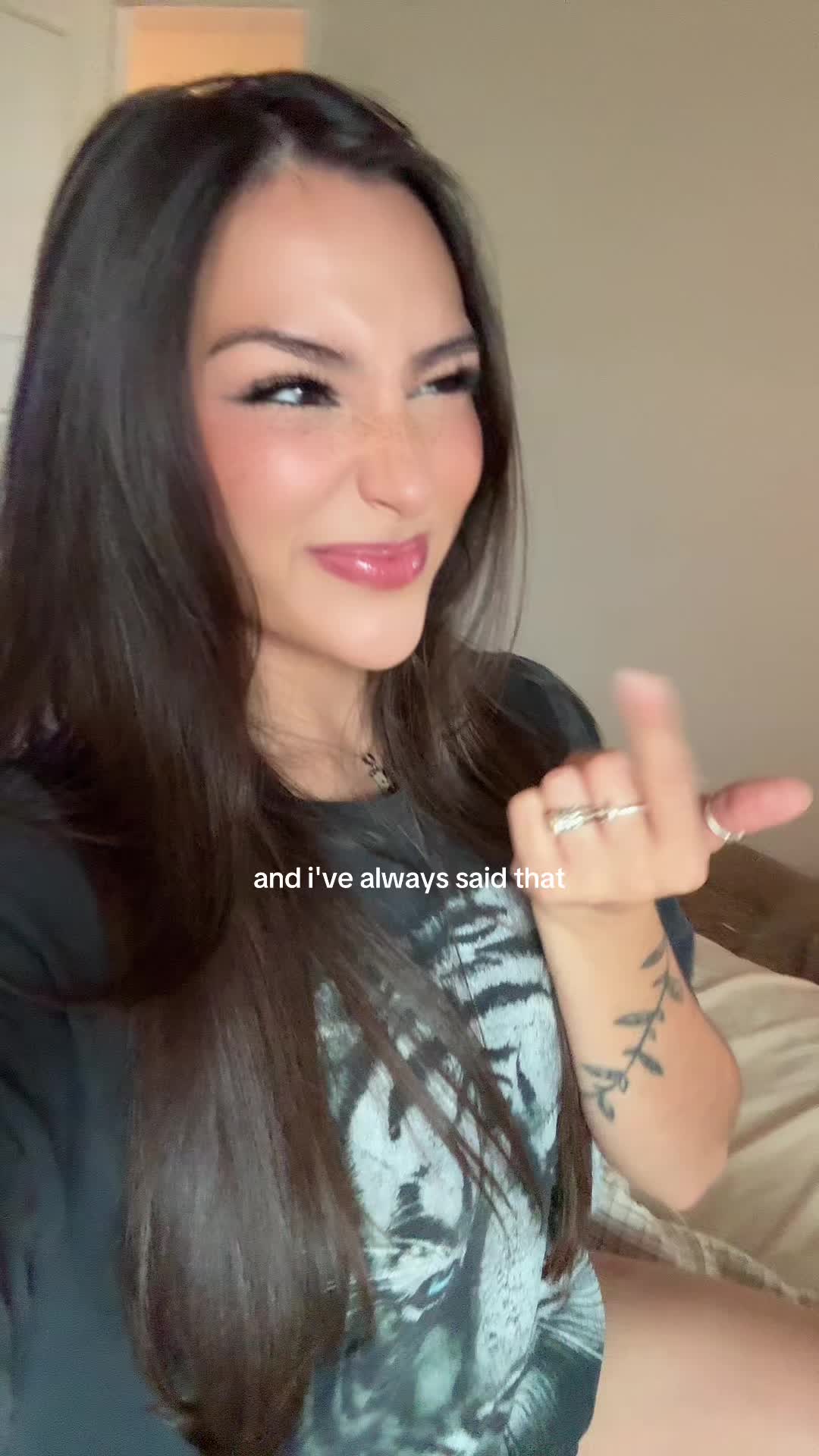 @maddiecarlsonn