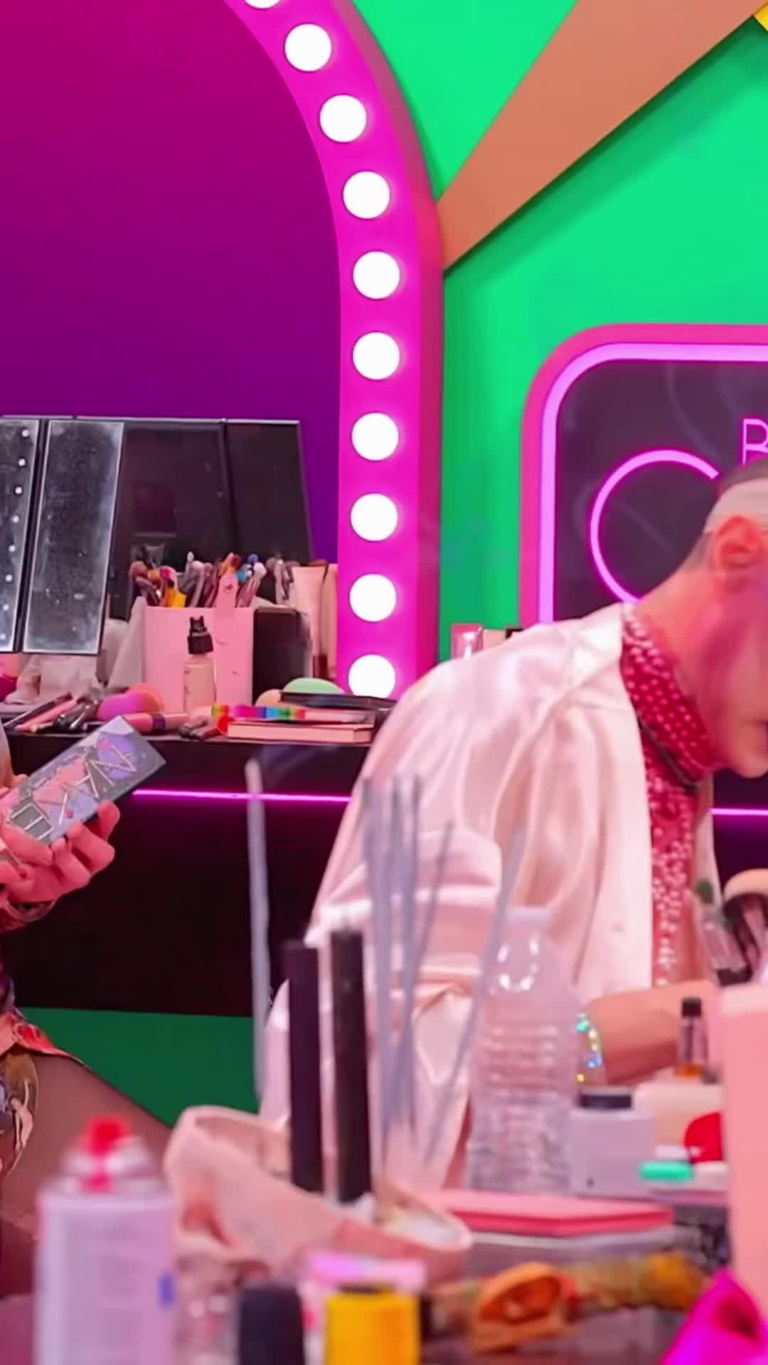 @WiglessnDepressed
