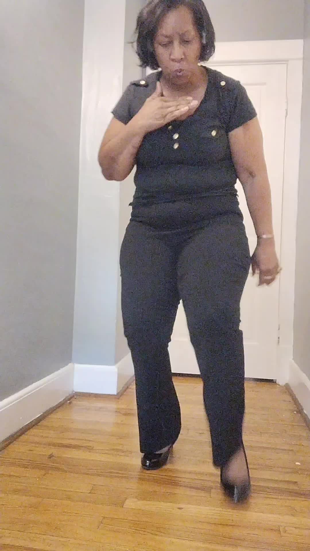 @Lady Q