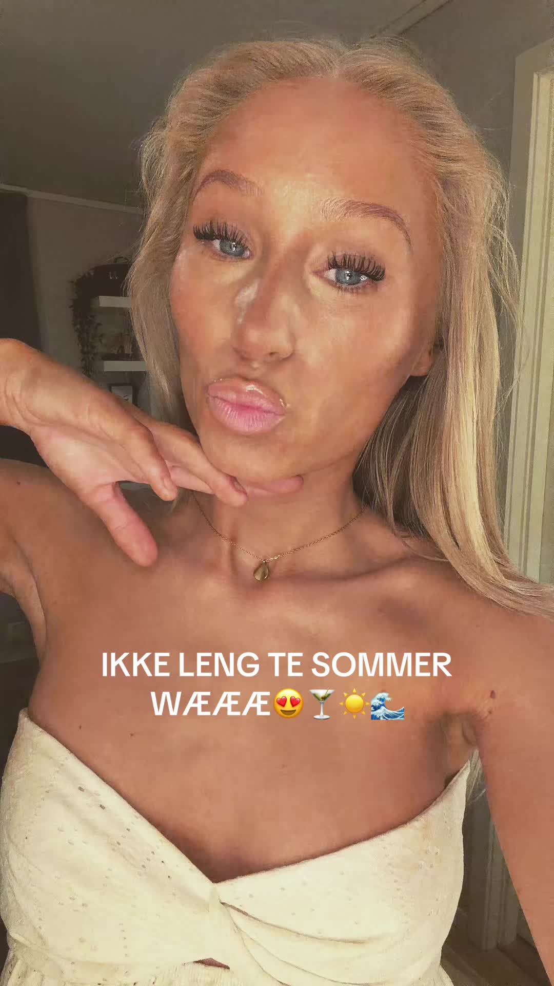@Mia