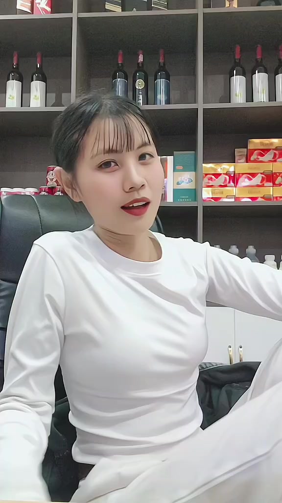 @Nhkum Htoi San Nu Awng🍏🍇