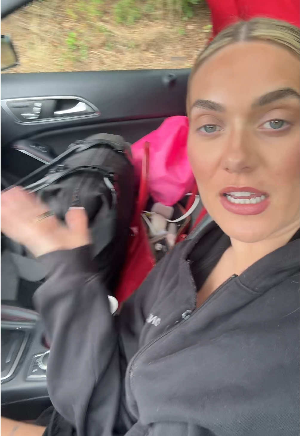 @Kaytee | Cabin Crew & RN