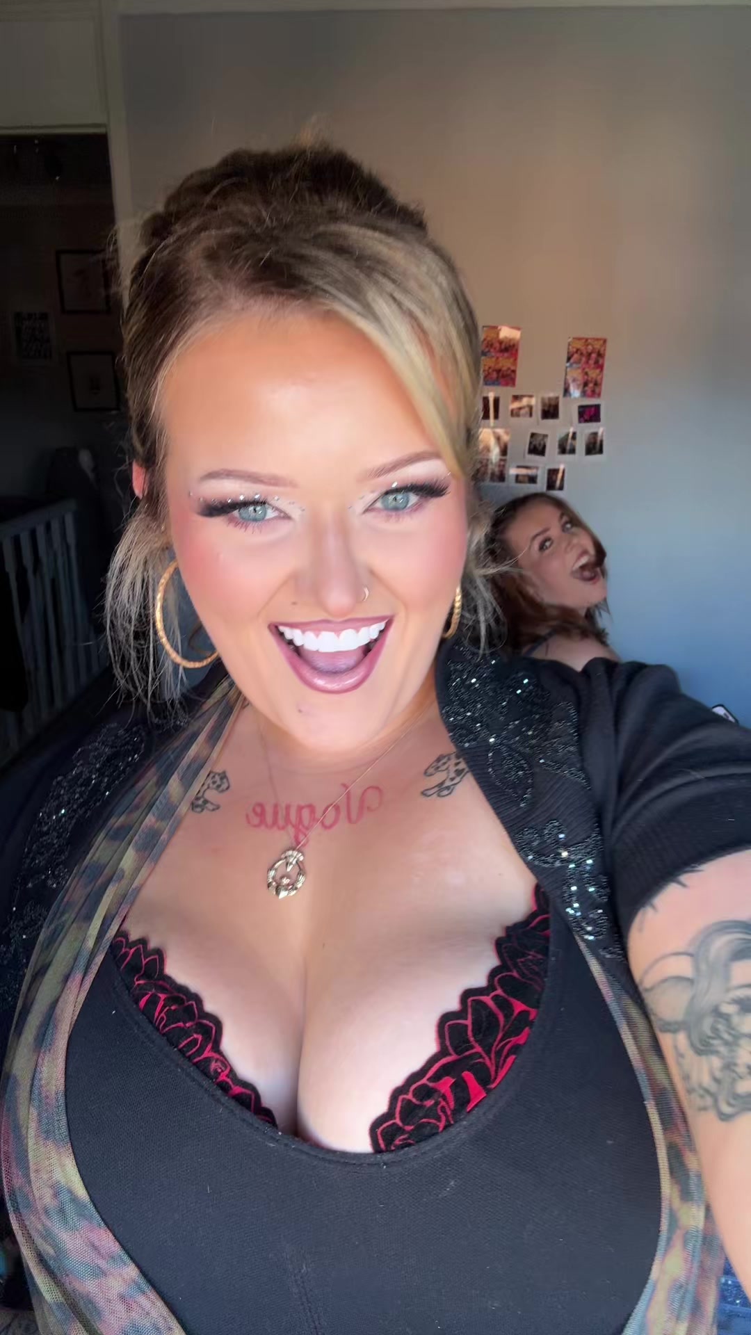 @lianesworldxo