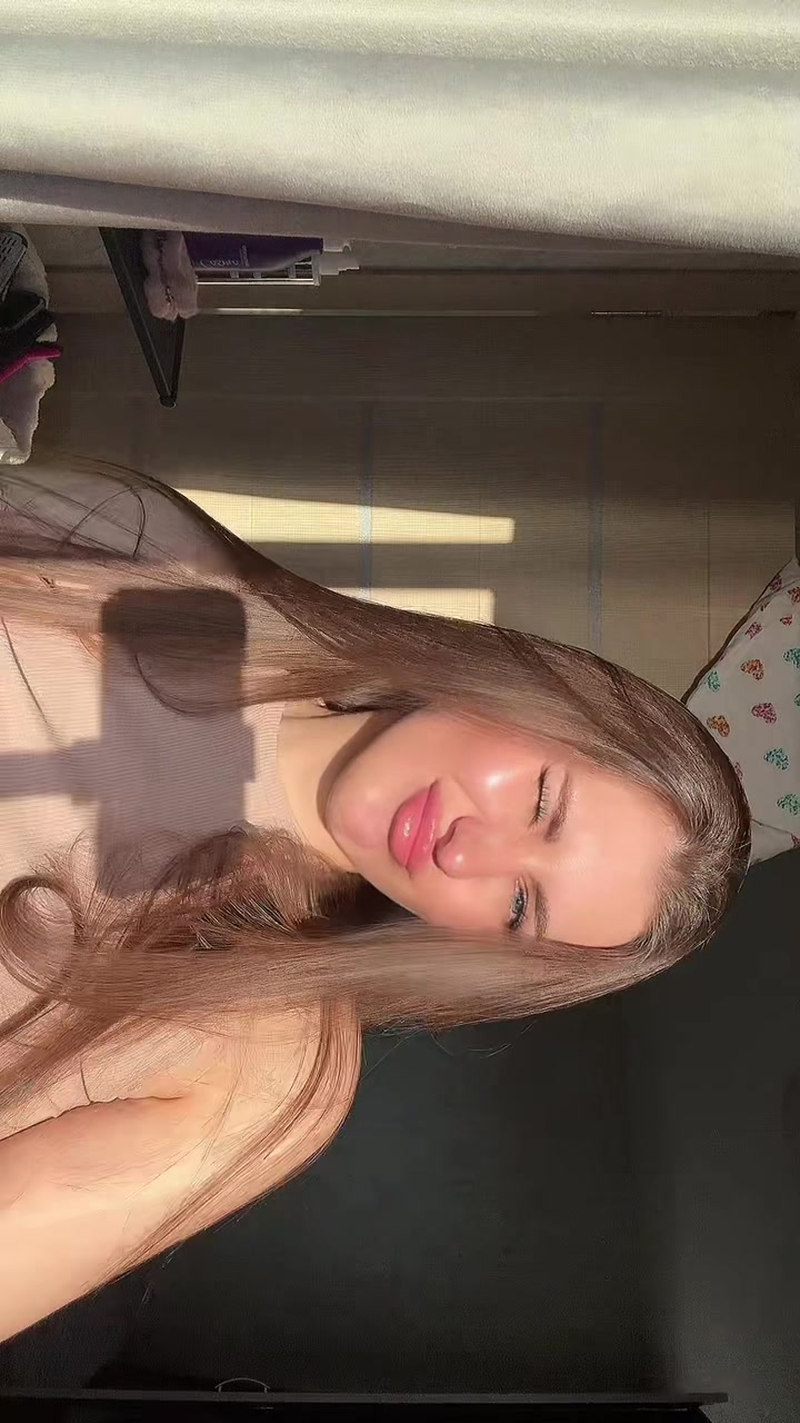 @Valeerochka💕