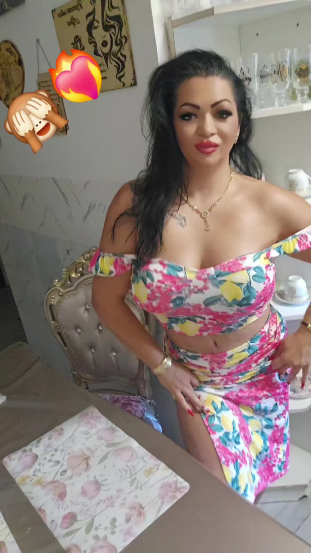 @Rozi