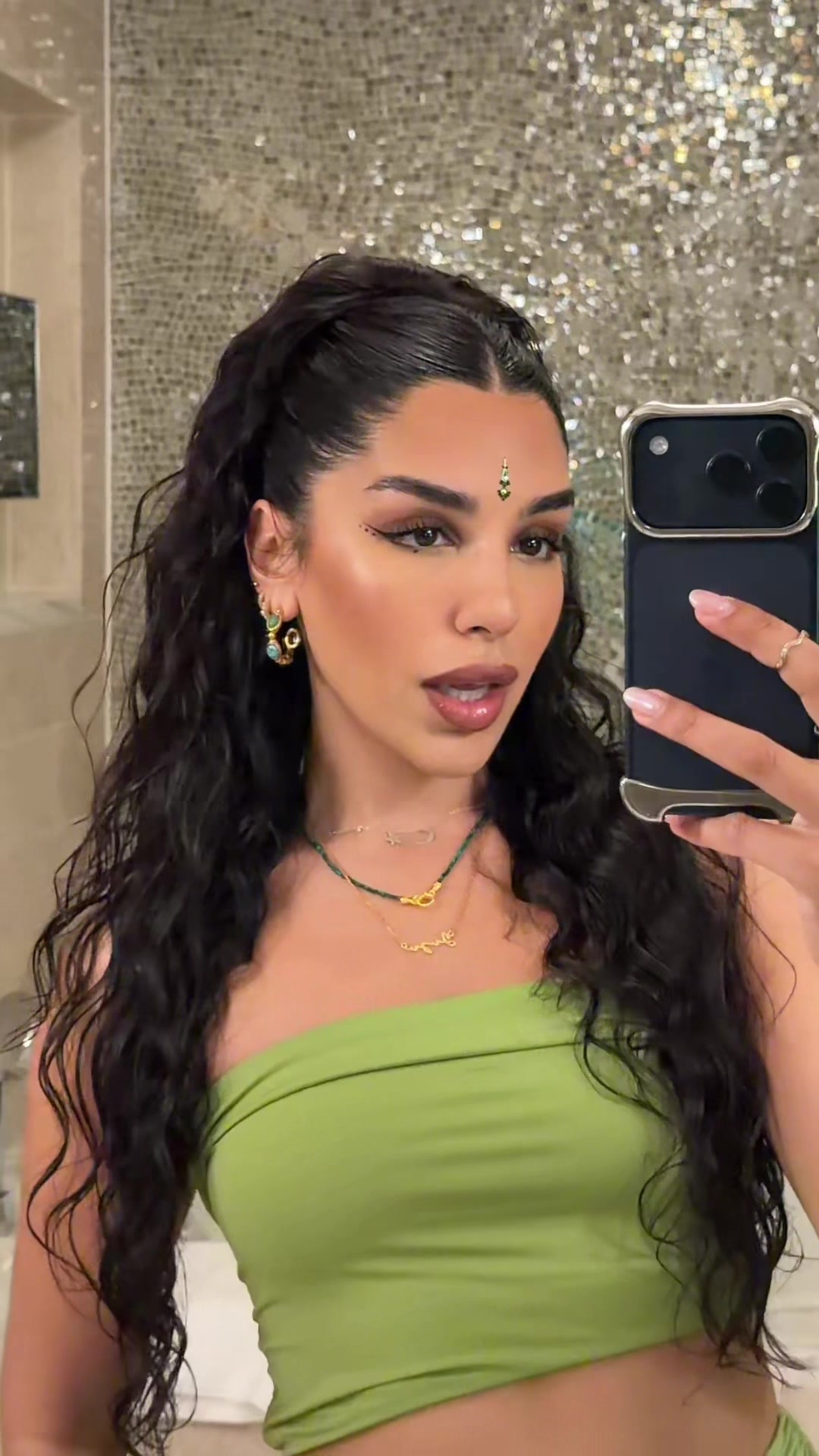 @Juju 🧘🏽&zwj;♀️🎧🤎✨