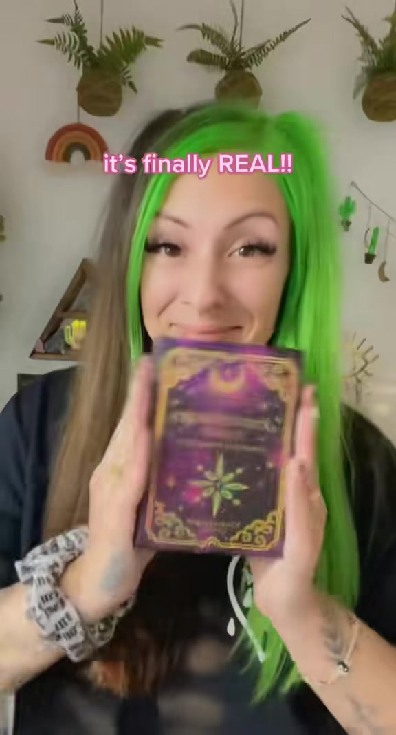 @kittens give stitches / kara