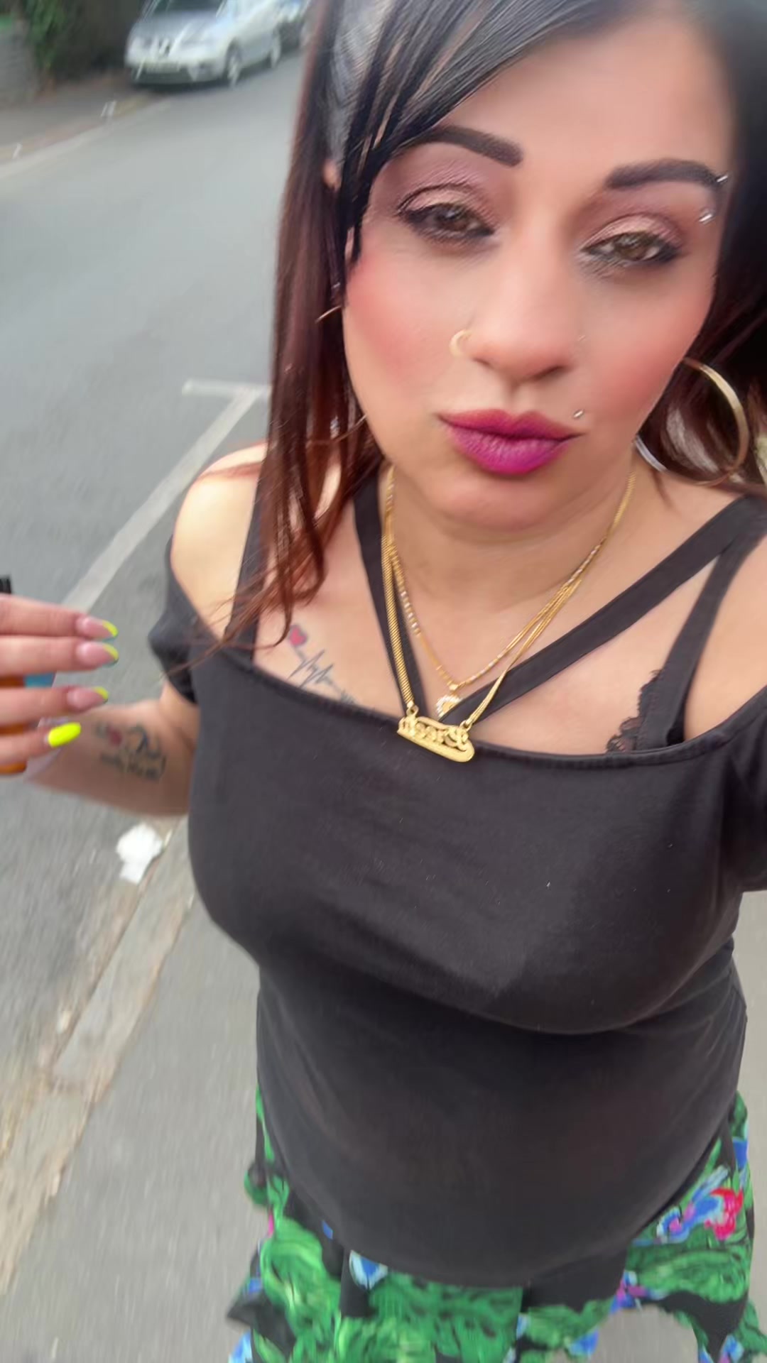 @ⁱᵐ͟͟͞͞☞🇬🇧𝕌𝕂 𝕊𝕙𝕖𝕣𝕟𝕚🐅