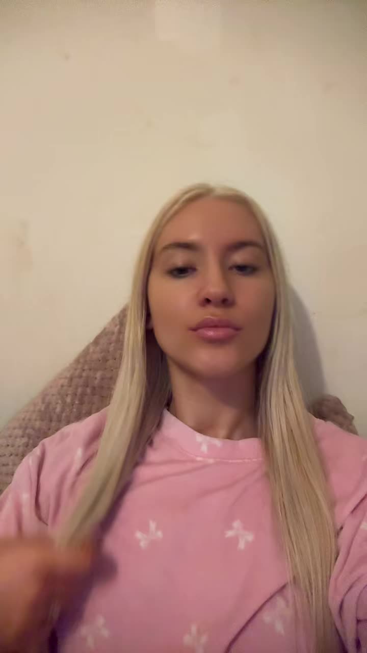 @Inaya30k🤍