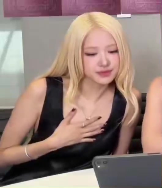 @BLINKS🖤💖