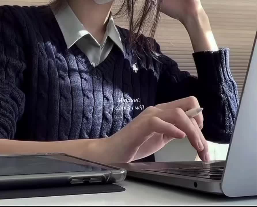 @🖤