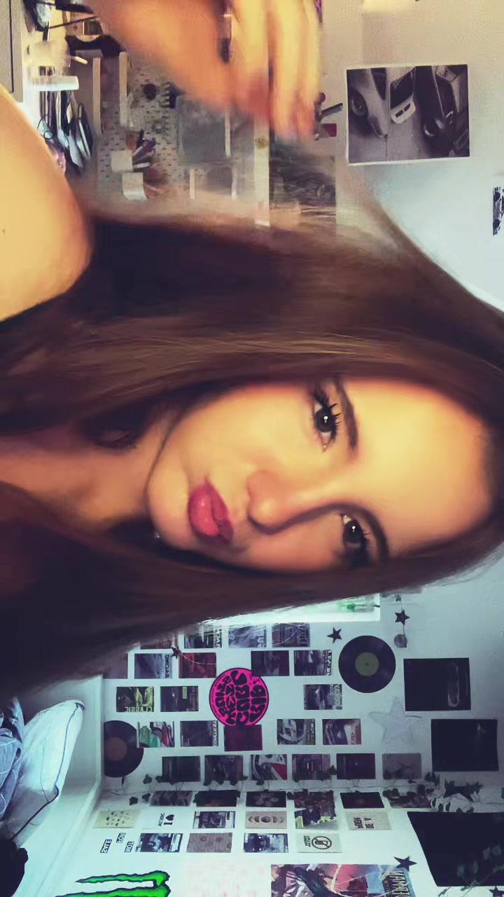 @ℬ𝒶𝓇𝓊💫
