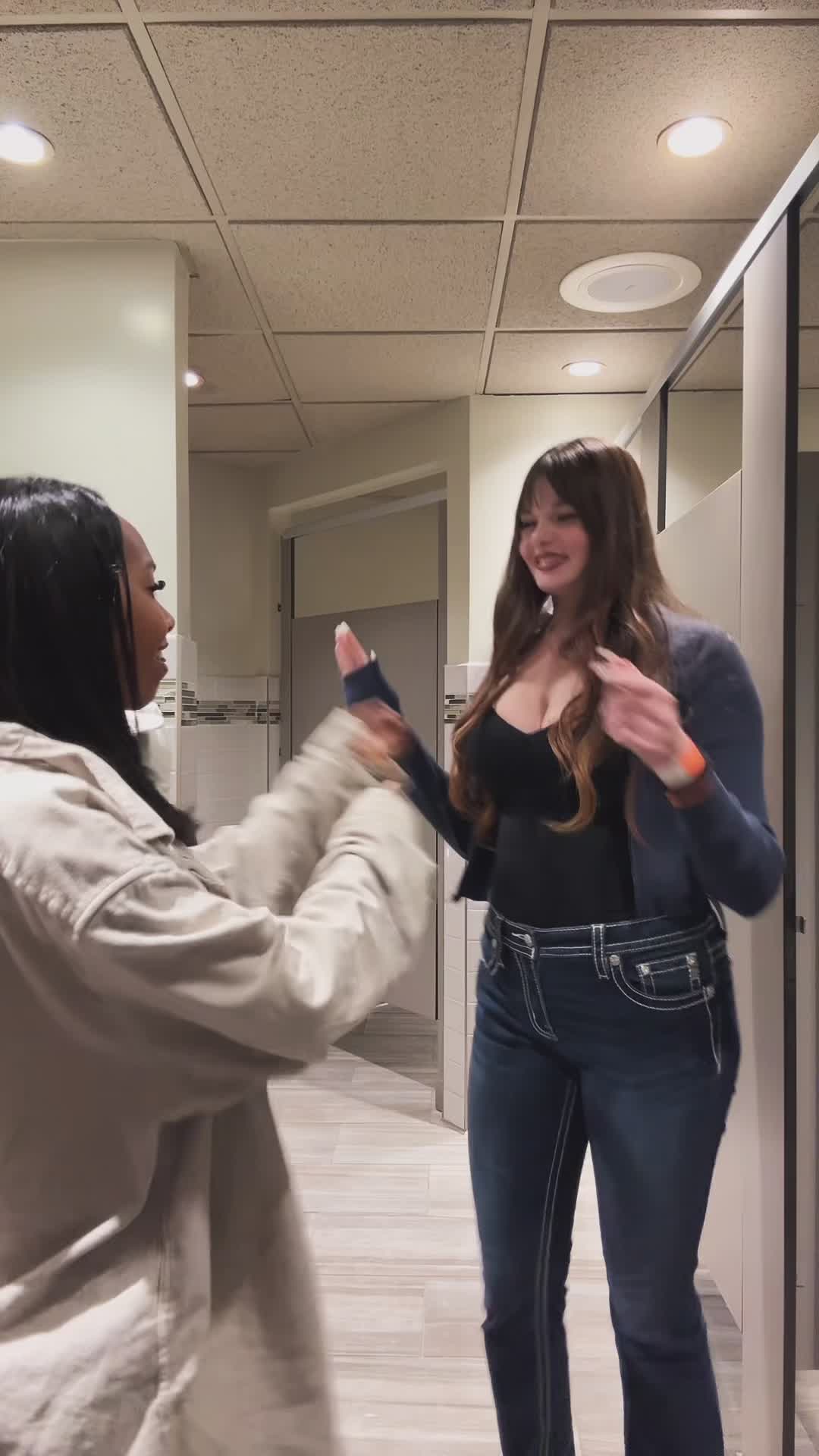 @gaa👅