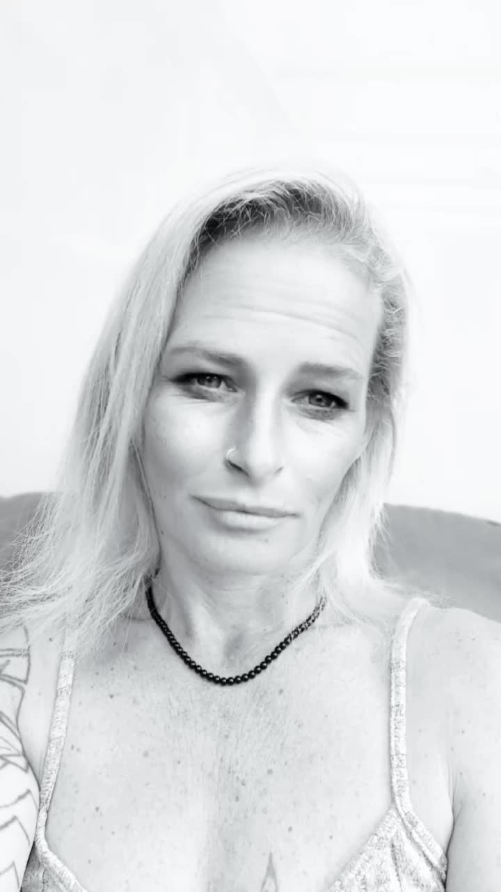 @THEMaskedMama