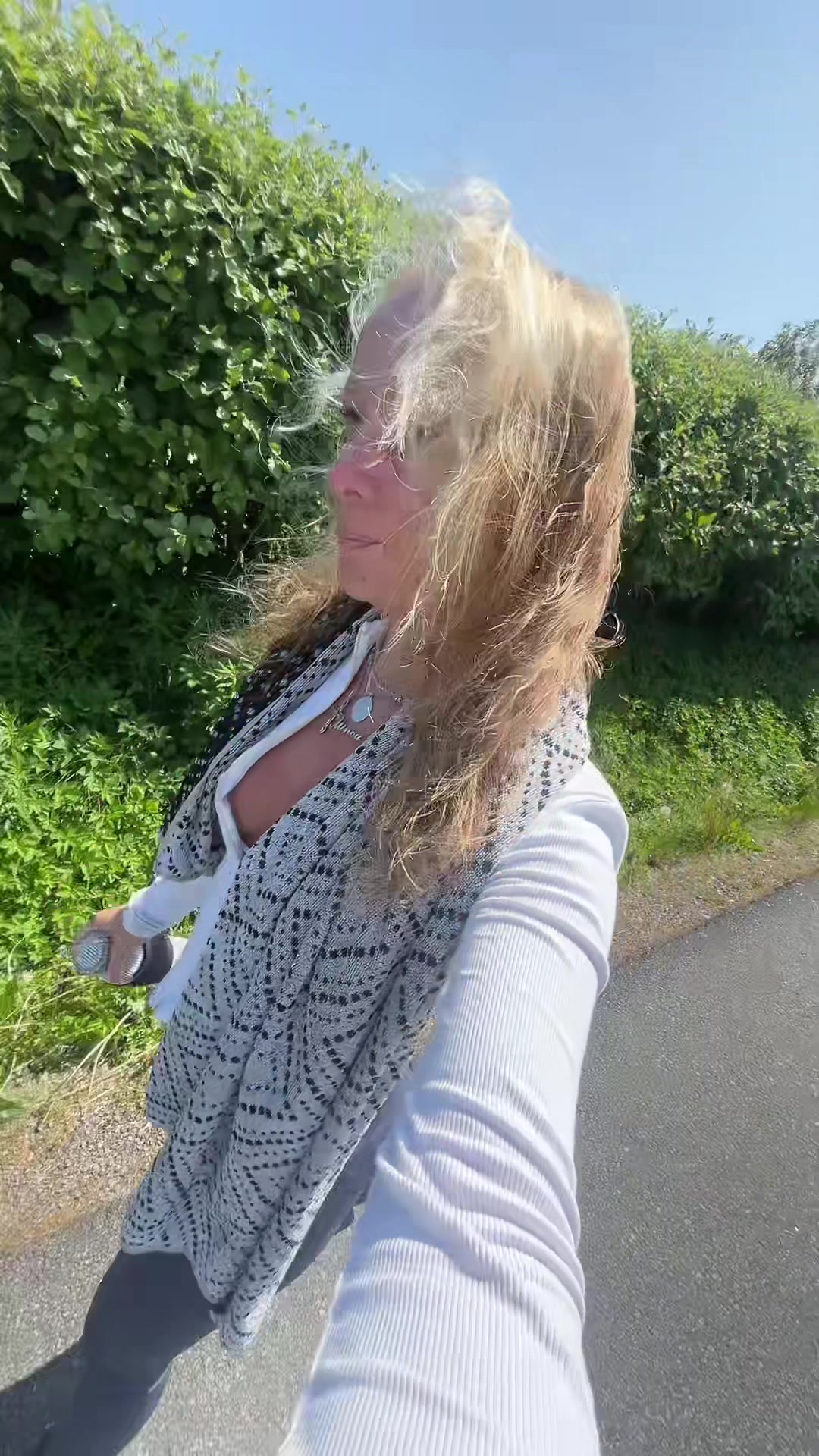 @yrmamibadgalllminauu