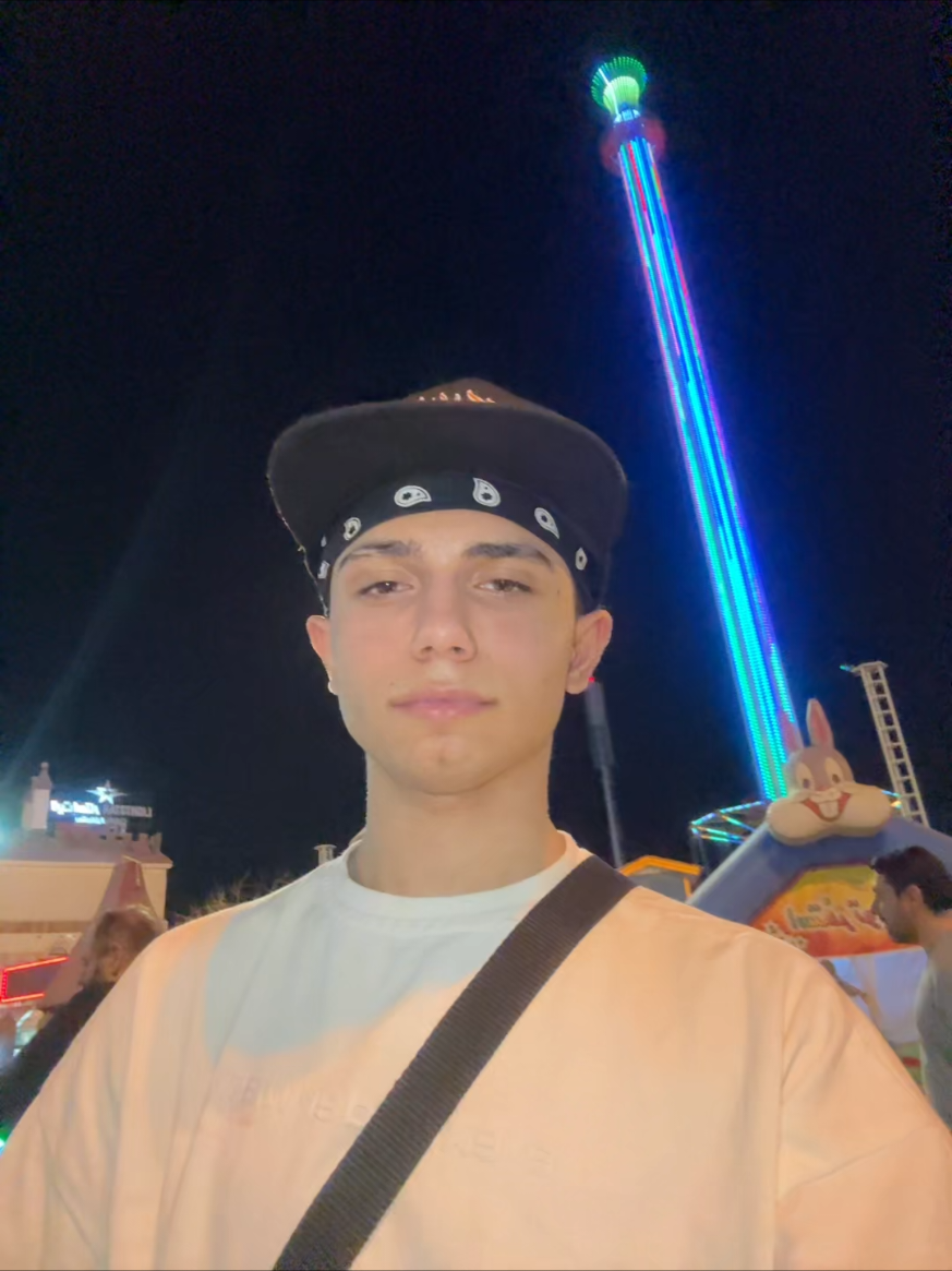 @𝘁𝗵𝗲𝗺𝗮𝗵𝗱𝗶
