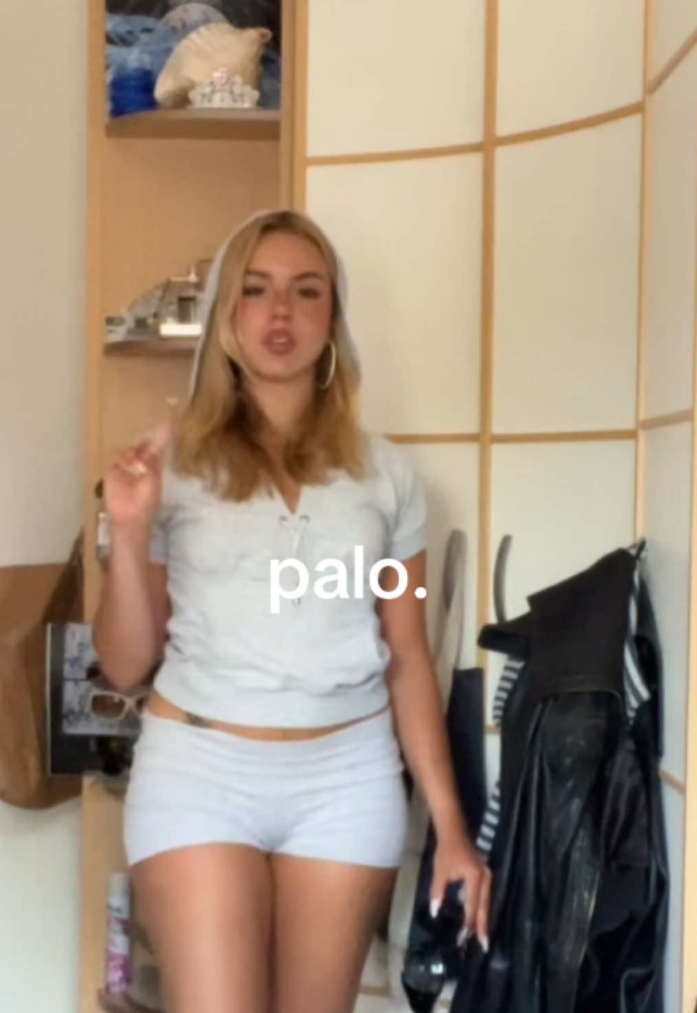 @n0tl4r4_