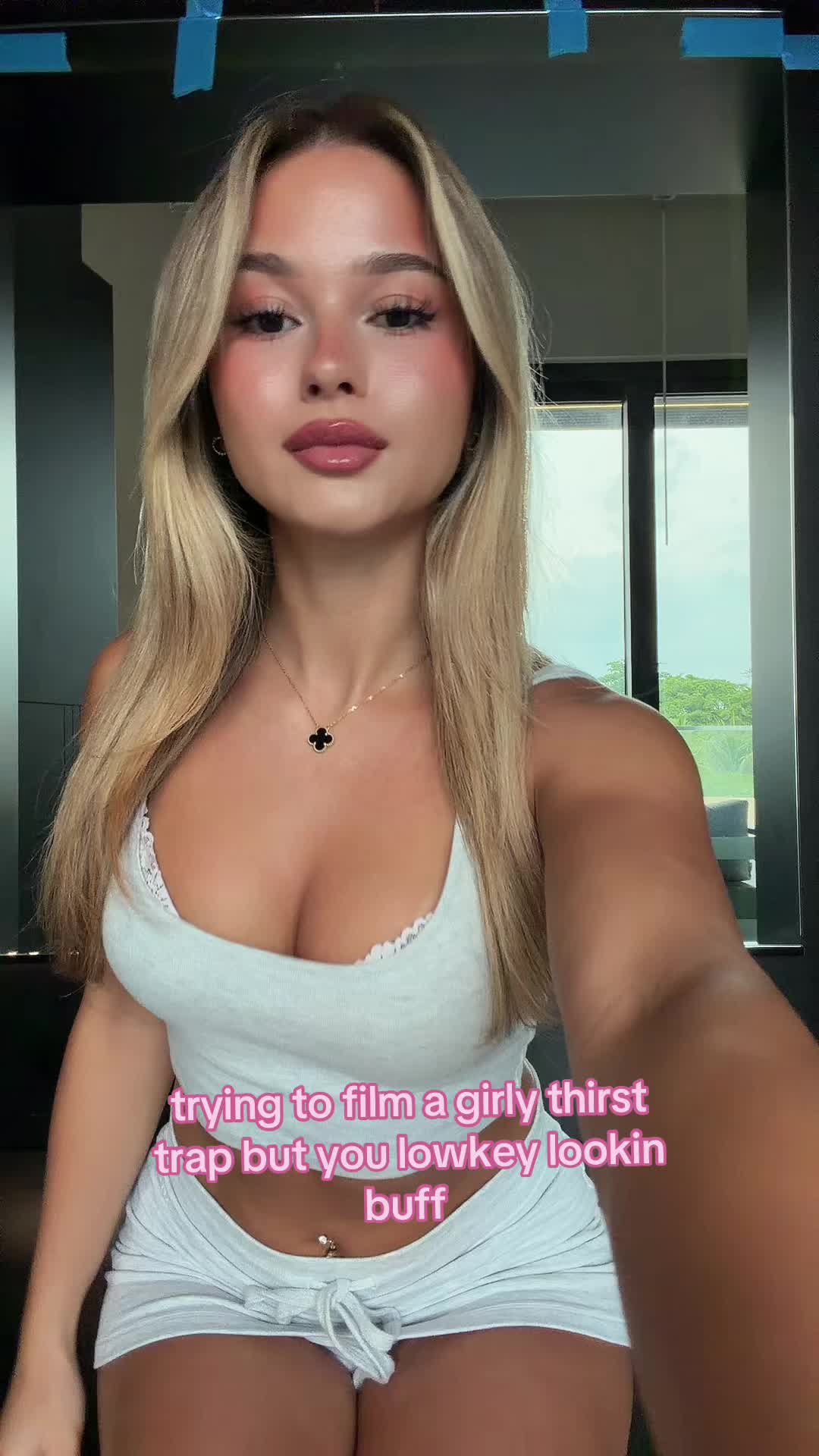 @kat💋