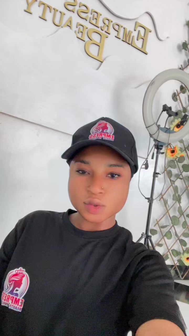 @She's ❤️//Ɓ&Oacute;ŘŃ😇 Ć&uacute;Ť&eacute;//~❤️💐🫂