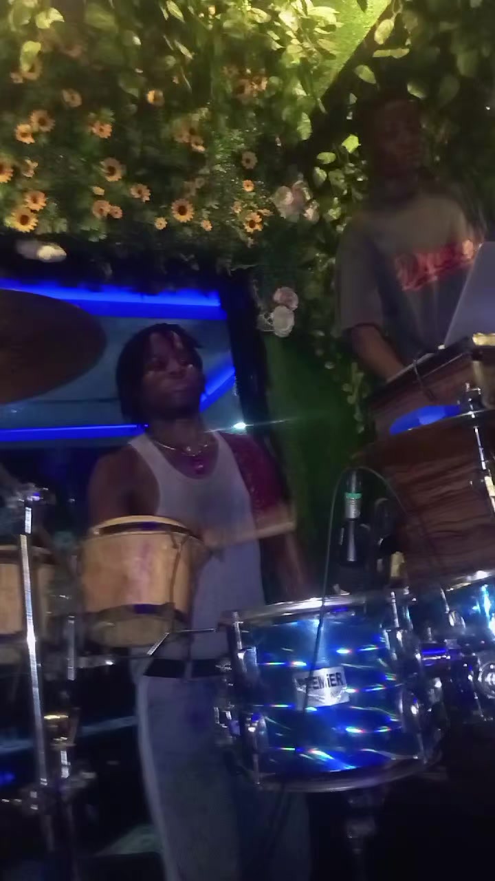 @Schoolboy_ Drums