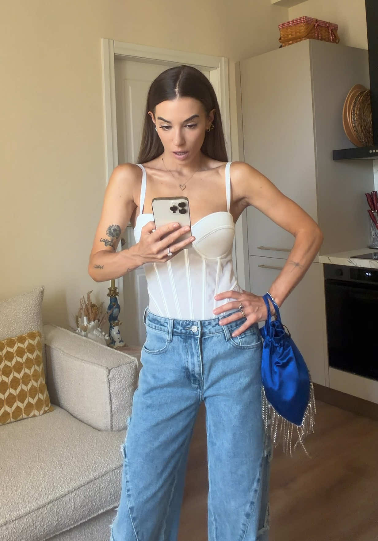 @Emilyarabellabizzo