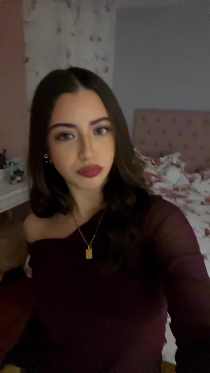 @irisgomezzzz