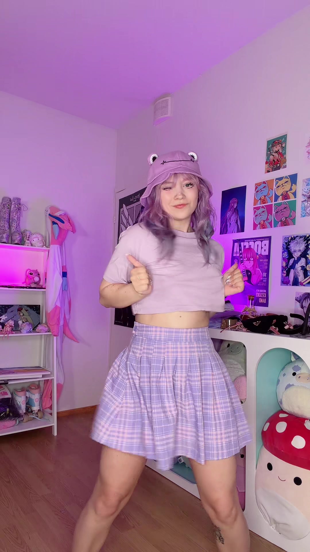 @mooshyq