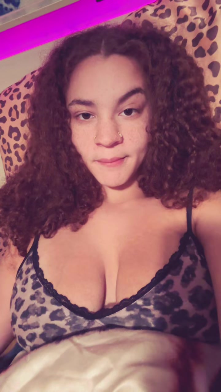 @AvaBree💙🌍