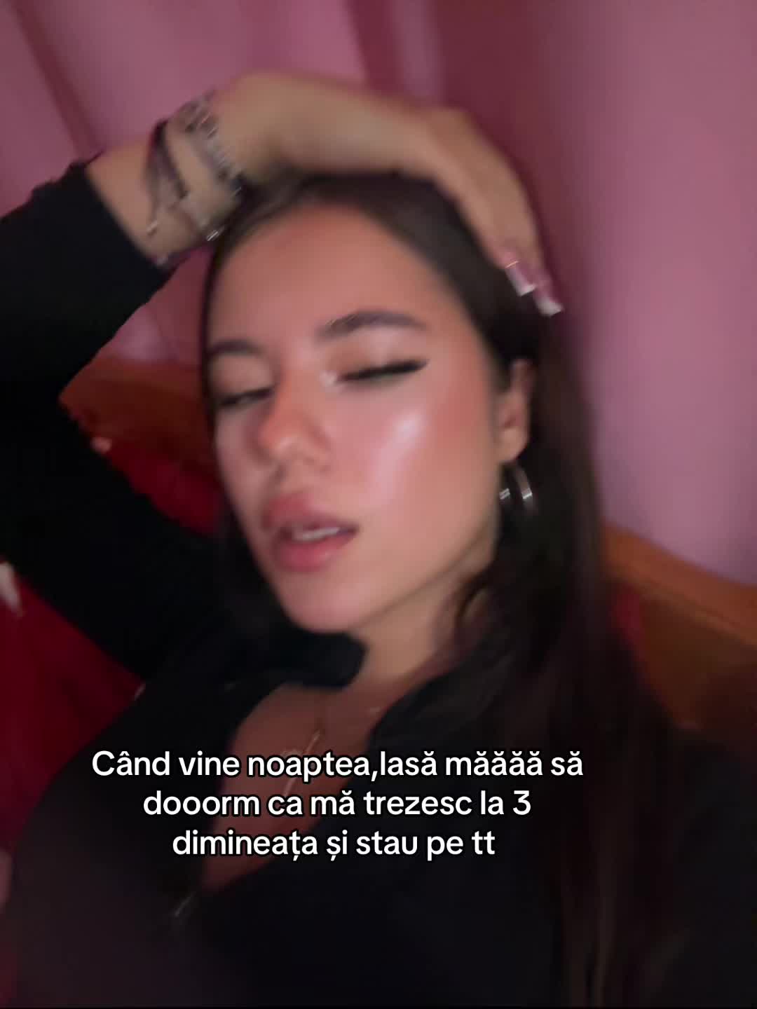 @𝓒𝓻𝓲𝓼𝓽𝓲𝓷𝓪