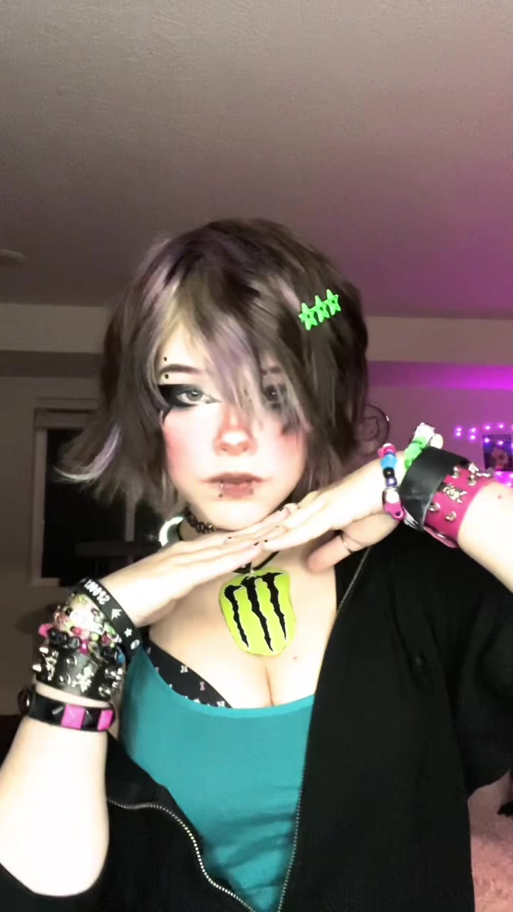 @Monster_Energy_Lover!!XD