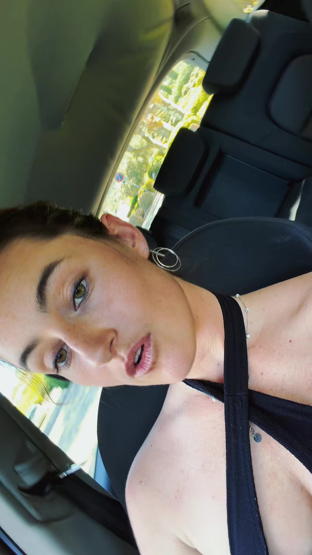 @reLou_u