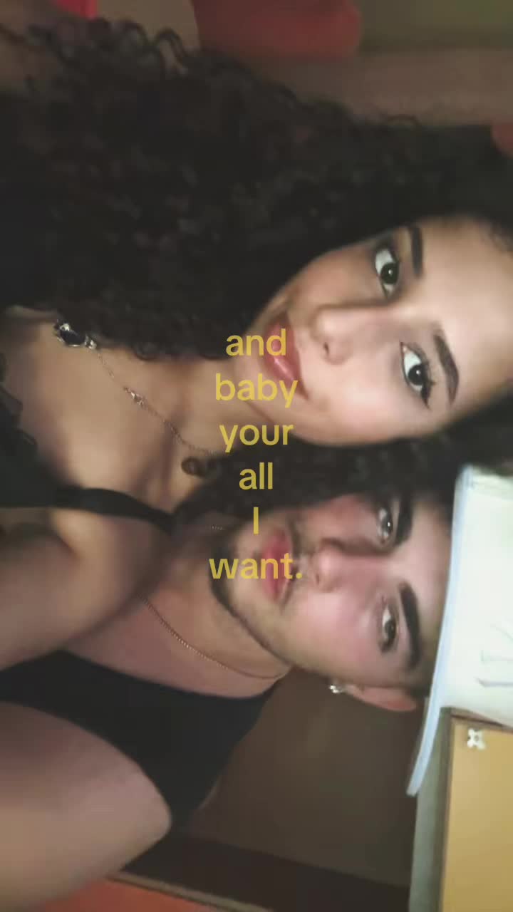 @chi&agrave;💗🦇📀🍷&clubs;️