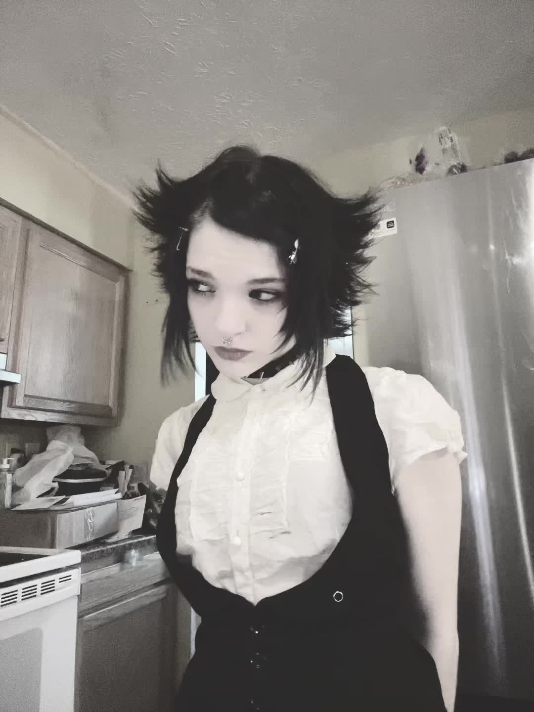 @࣪ ִֶָ݁ ☣︎ ᴋᴏᴛɪᴇ✃ ☣︎