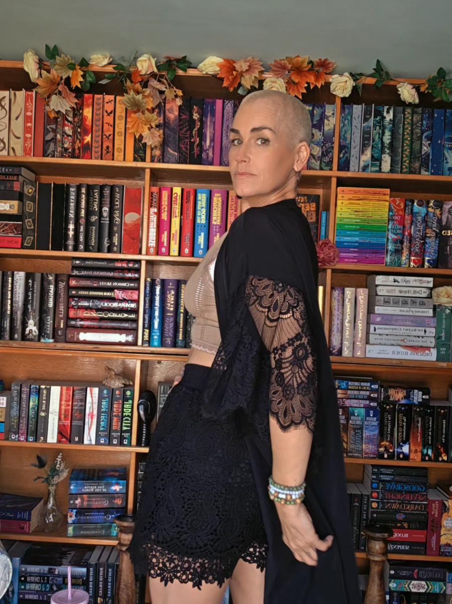 @Stacey👑Thrift👗Books📚
