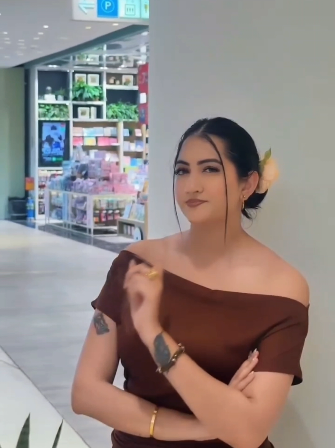 @Arshreet Kaur🐦&zwj;🔥